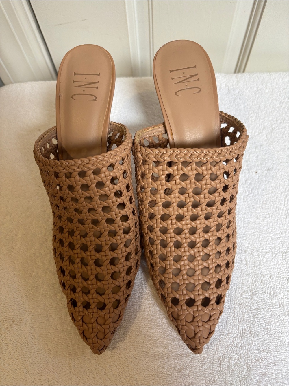 INC International Concepts Tan Woven Pointed Mule